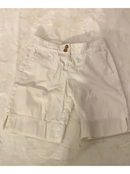 Pants - woman’s shorts